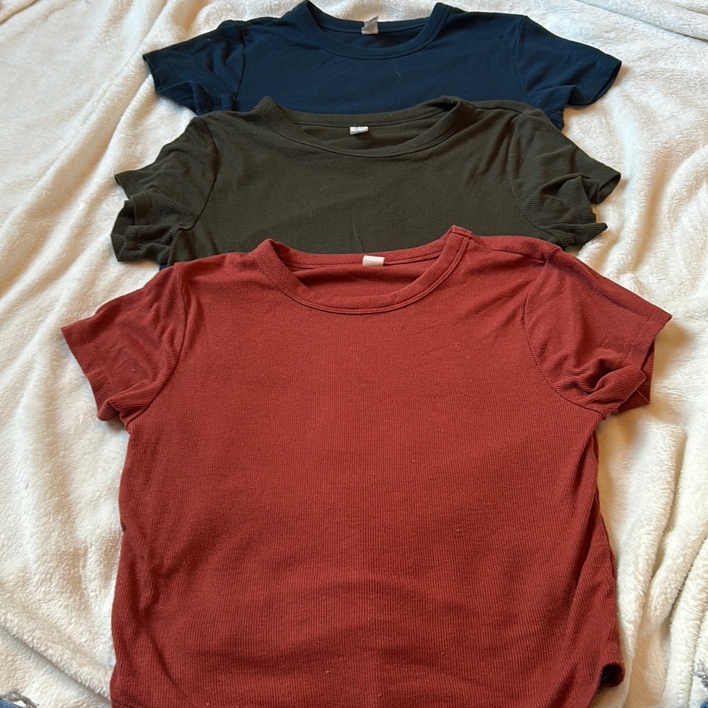 three old navy tees